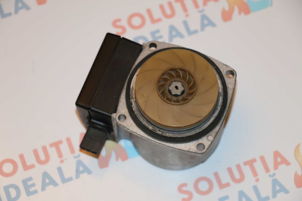 Pompa Grundfos UPS 15-50 A0 centrala termica Ferroli