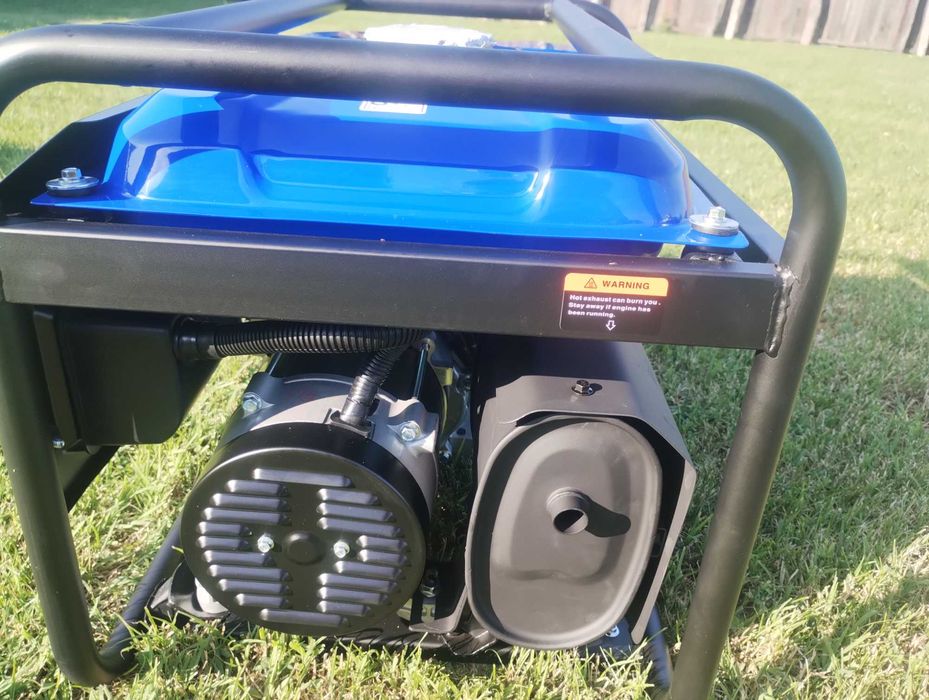 Vand generator  de curent electric,nou.
