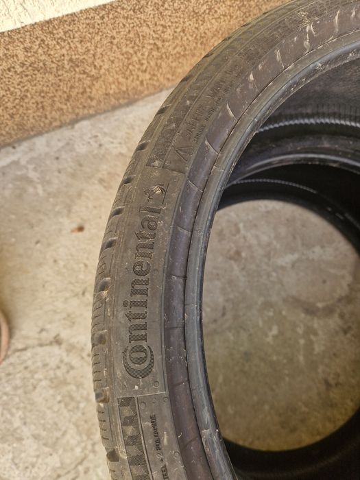 Cauciucuri Iarna Continental 225-35r19