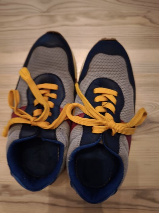 Боти и маратонки  Reserved 34 номер