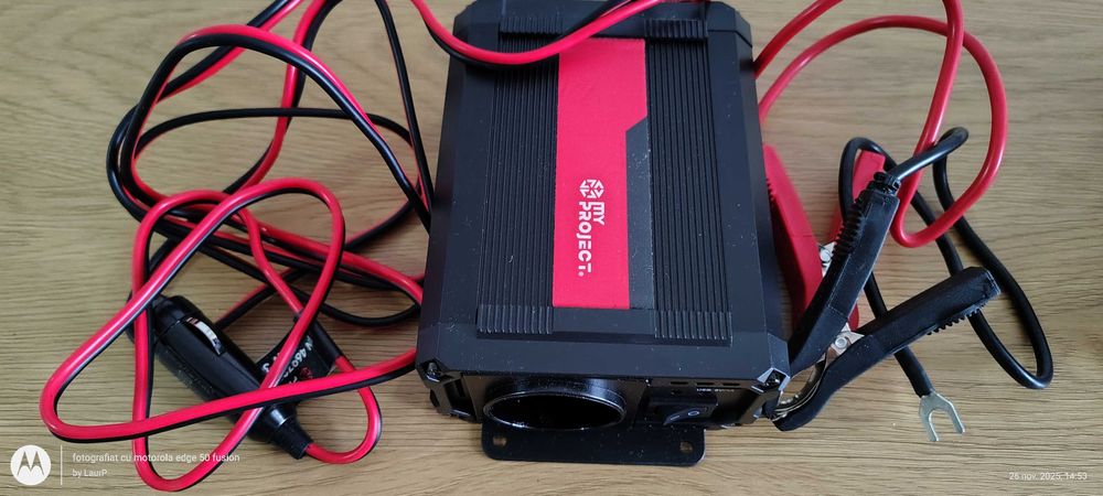 Invertor 300w Convertor 12V DC la 220V