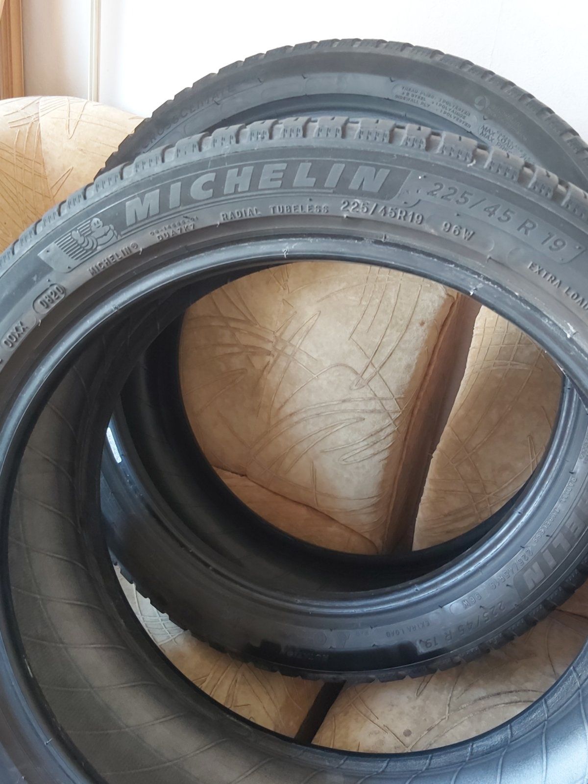 Michelin CrosClimate suv 225 45 19