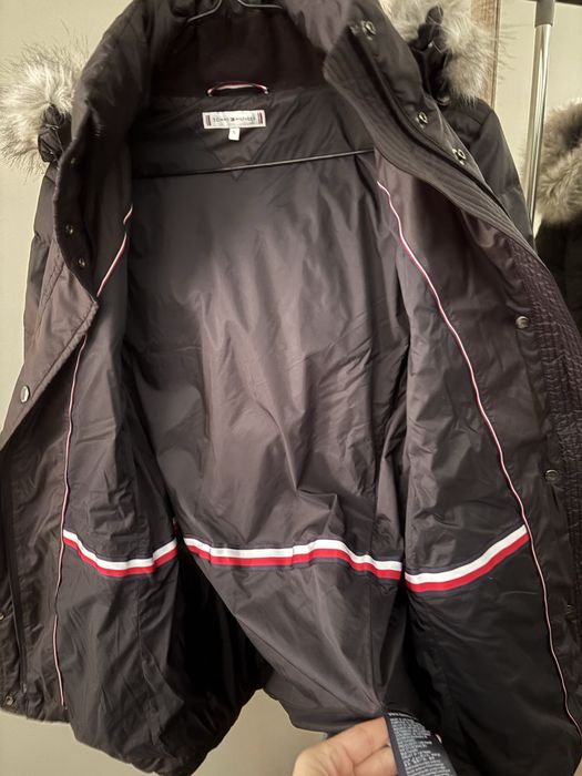 Tommy Hilfiger пухено яке