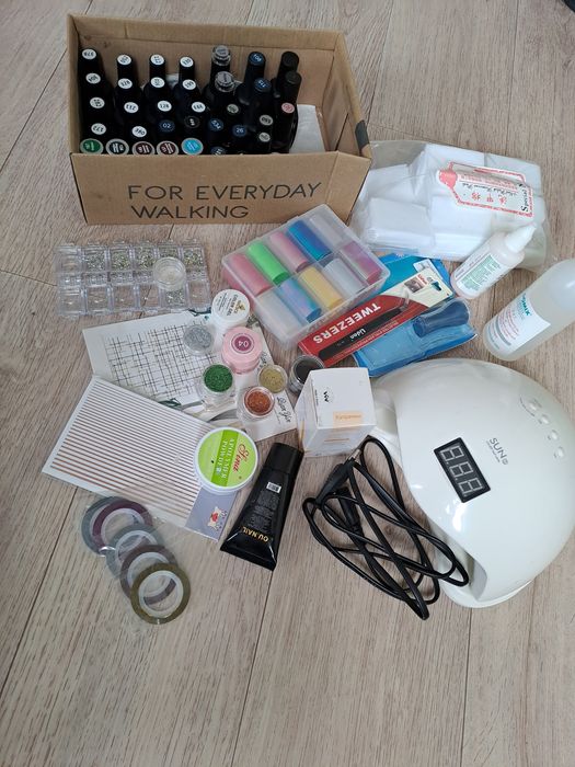 Все для маникюра и покраски