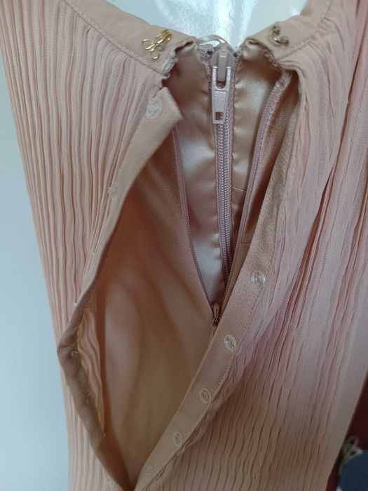 Rochie noua cu eticheta