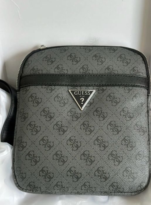 Барсетка от GUESS