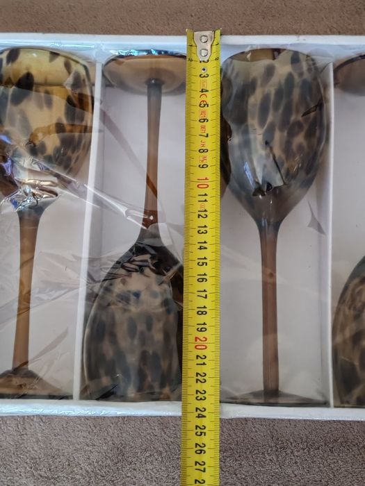 Сервиз 6 броя чаши за бяло вино, Амбър, кехлибар.