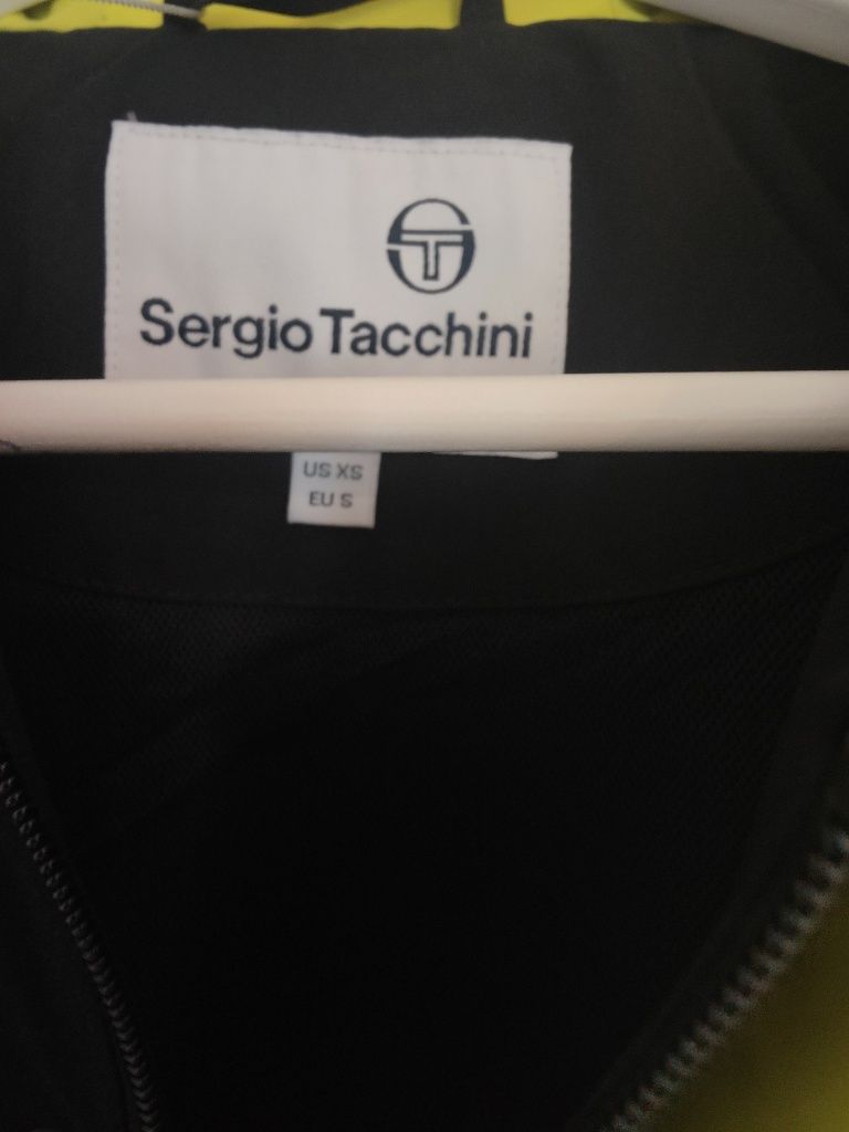 Geacă Sergio Tacchini nouă