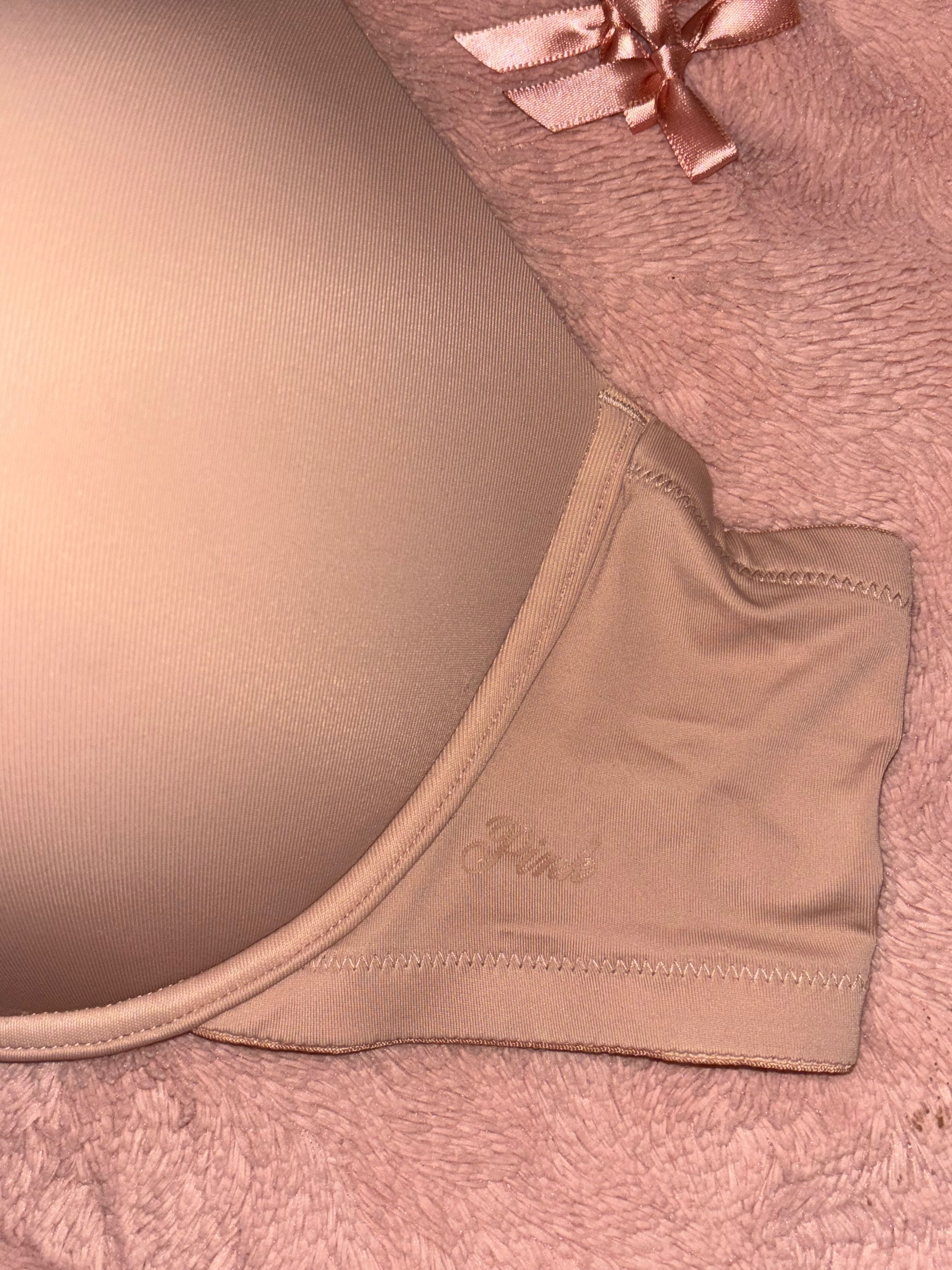 Victoria’s secret сутиени, чисто нови и с етикет