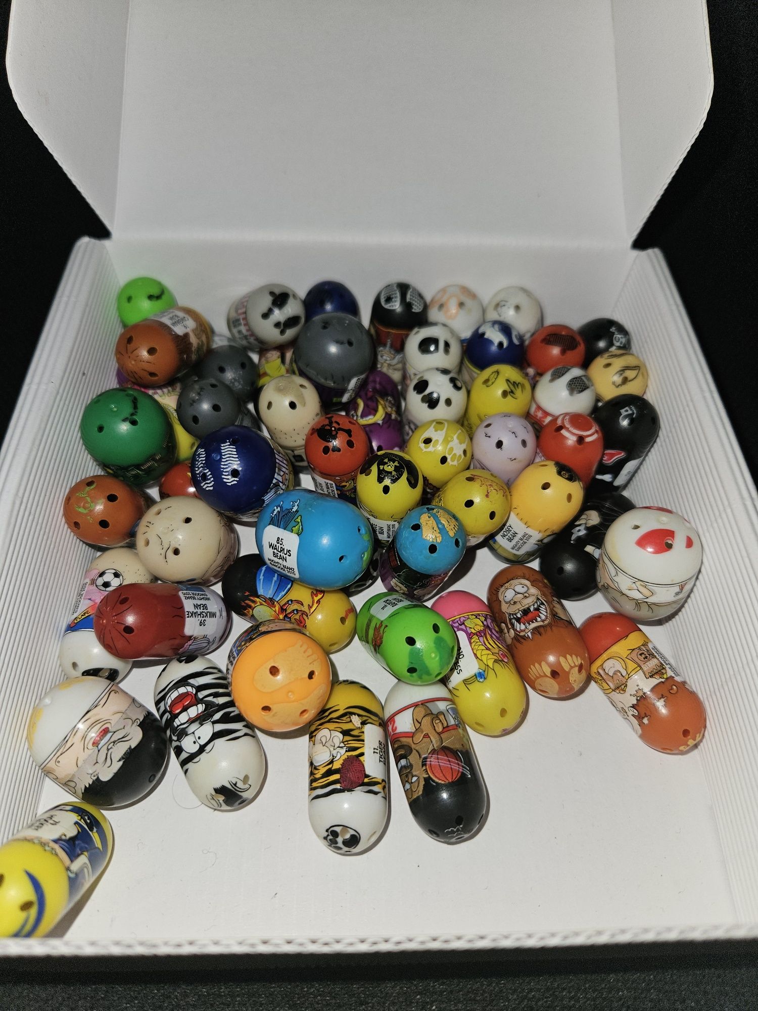 Mighty beanz an 2011