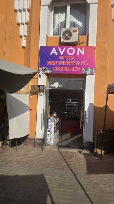 Тайёр Бизнес сотилади. Урганч дехкон бозорда жойлашган магазин