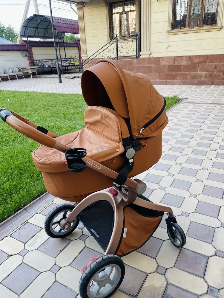 Детская коляска 2в1 Hot Mom F22 коричневый, экокожа