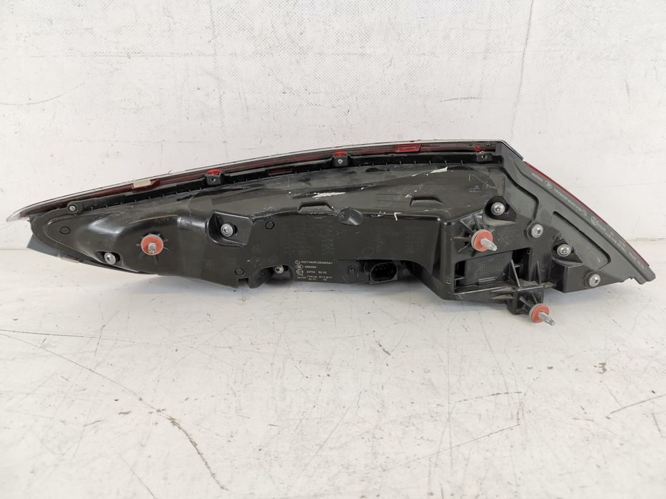 Стоп Спирачка Крило Дясно Led Мерцедес-Бенц / Mercedes-Benz S-Class C2