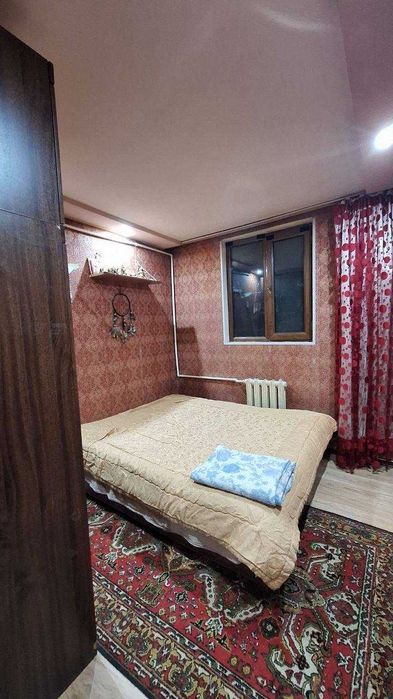 СРОЧНО,Продается 3 комнатная квартира,в Яккасарайком районе