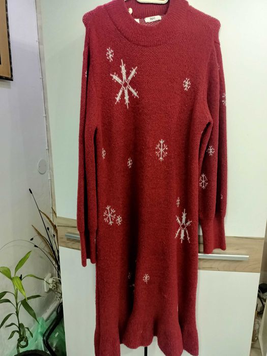 Rochie groasa cu model de Crăciun