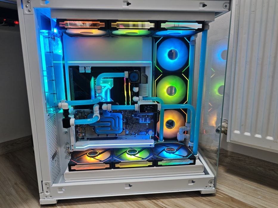 Carcasa Phanteks NV9  e-ATX