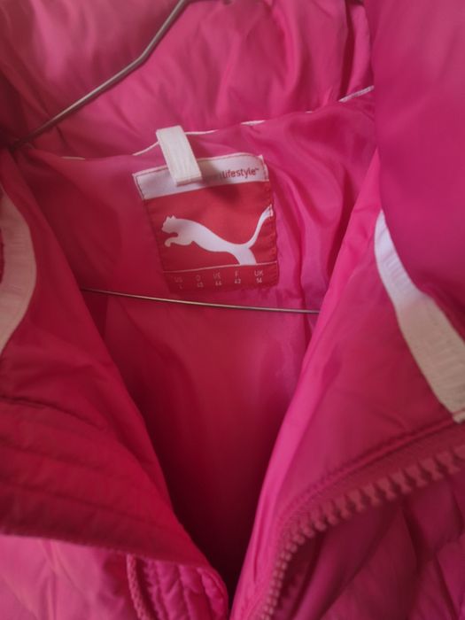 Дамско яке Puma.