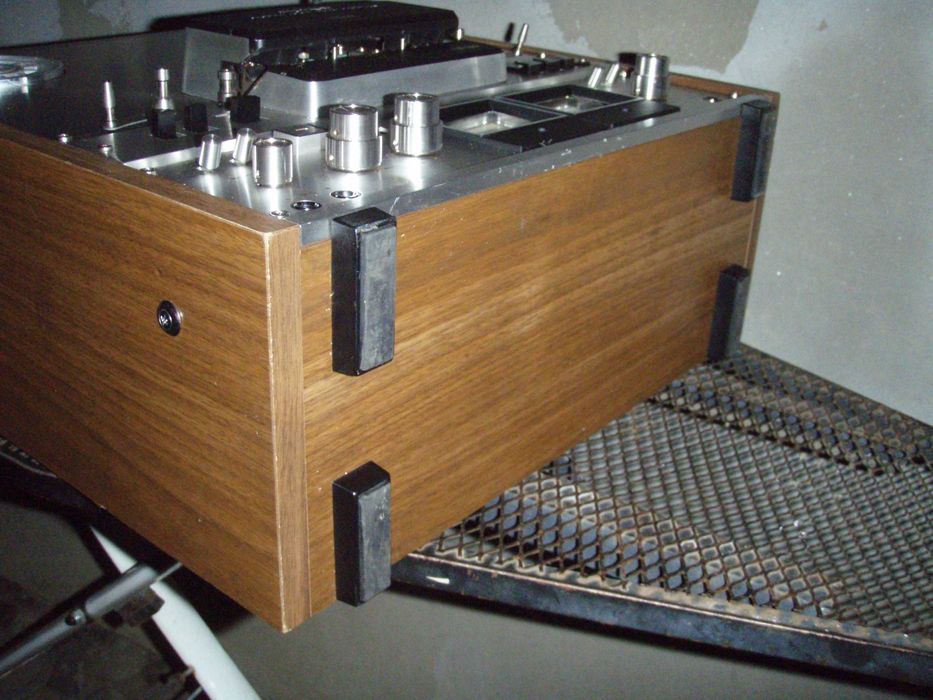 Sony TC-755 cu probleme, incomplet