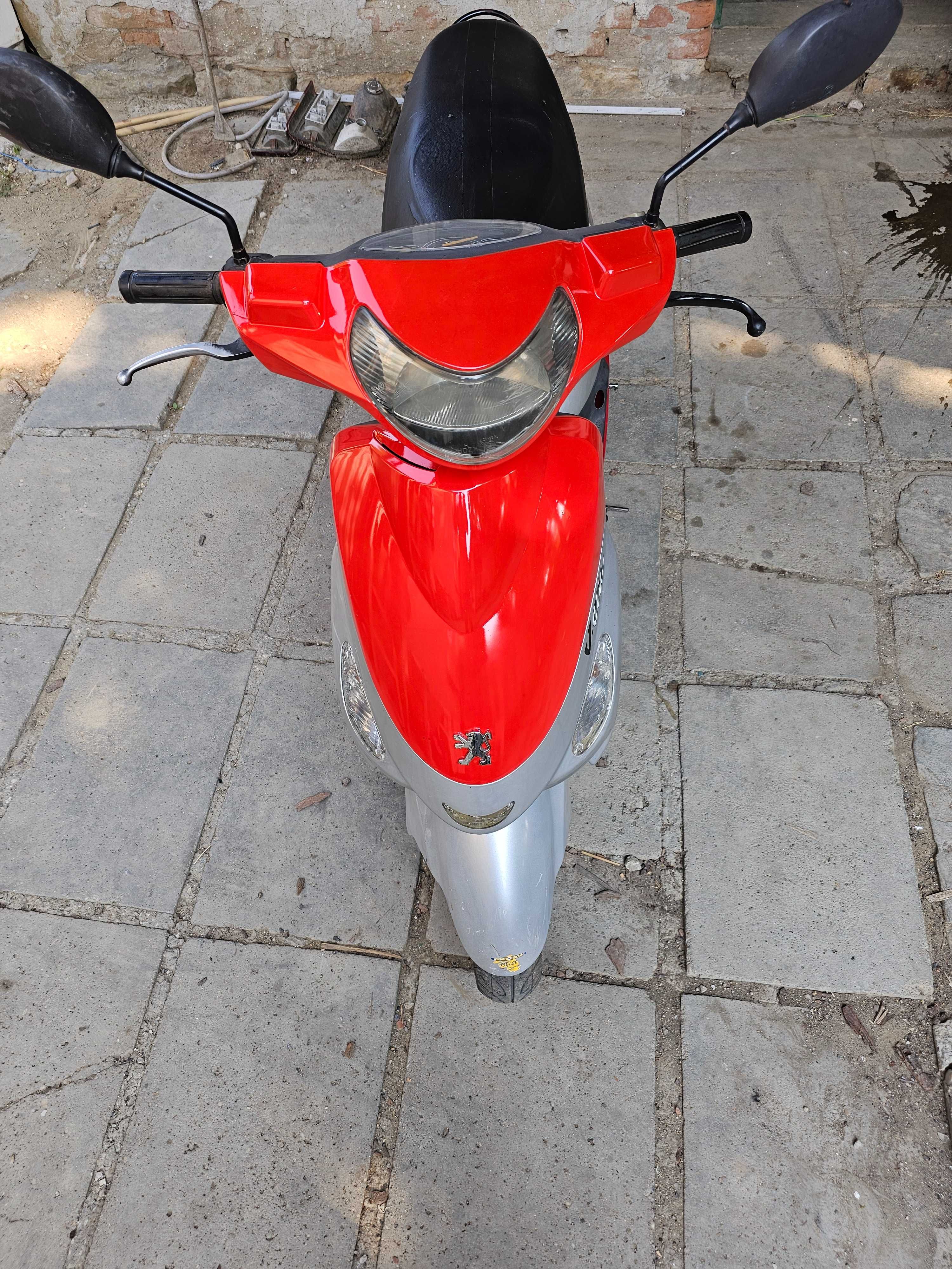 peugeot v clic 50 кубика