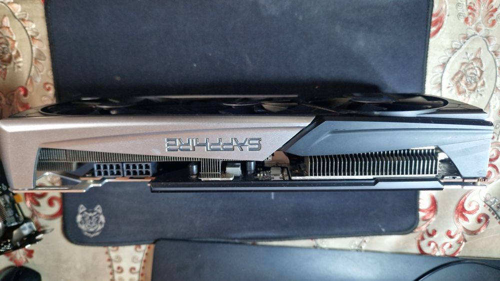 Vand placa video RX 5700 XT