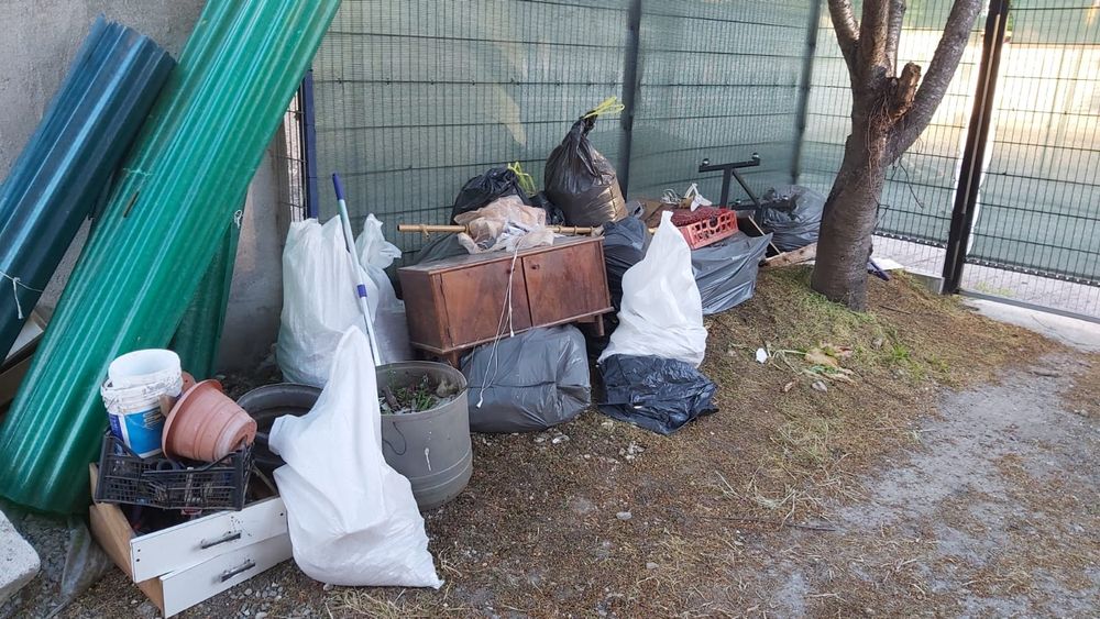 Debarasare mobila transport moluz