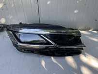 Far dreapta vw touareg 3 matrix