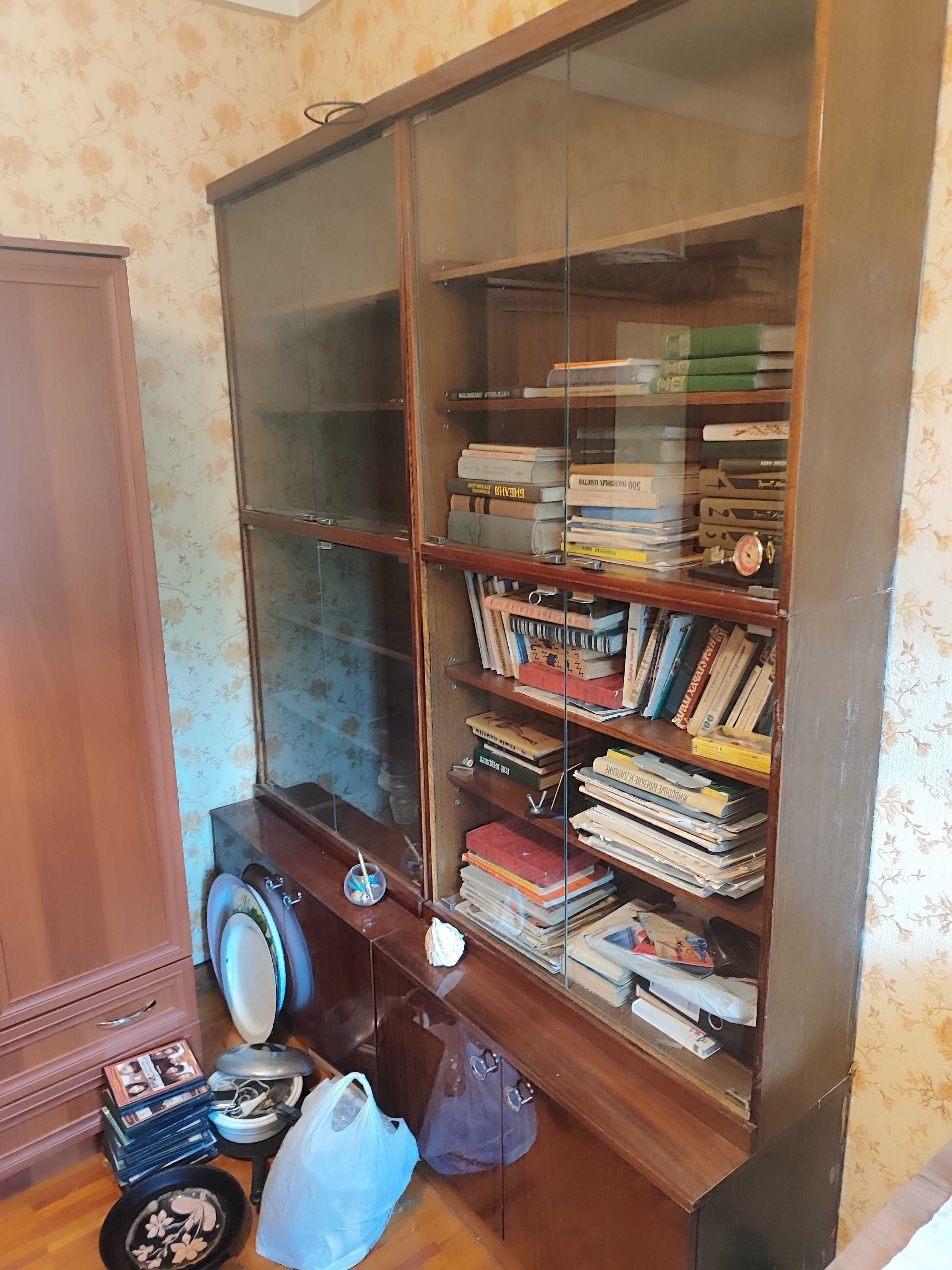 Книжный шкаф 2 шт