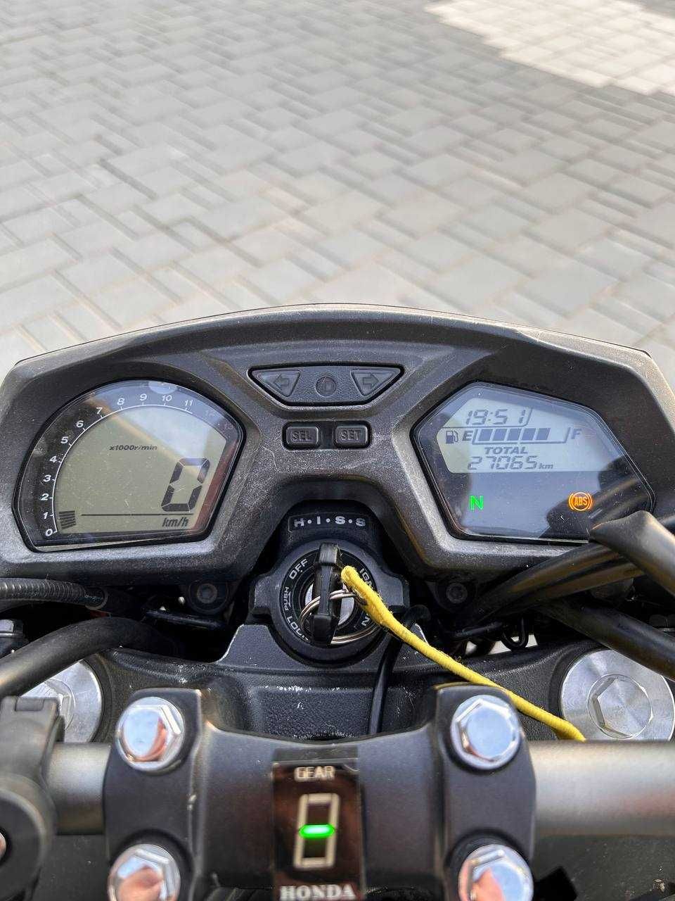 Honda CB650F - 2015, 87cp