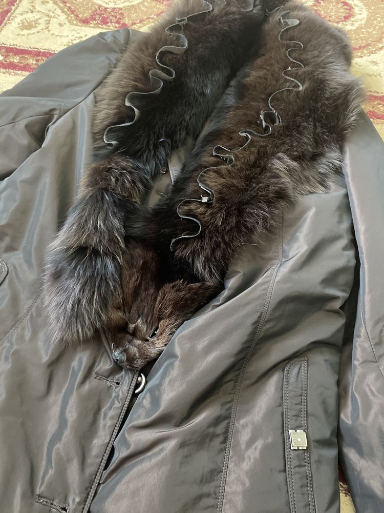 Пальто с мехом