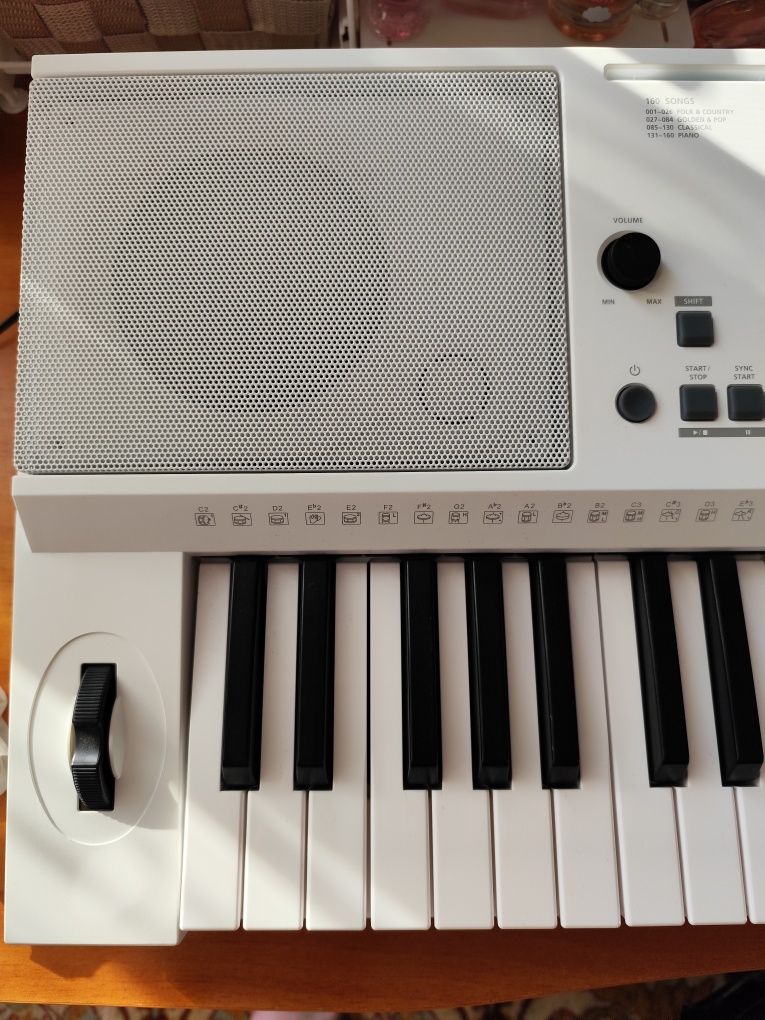 Orga aranjor Kurzweil KP110