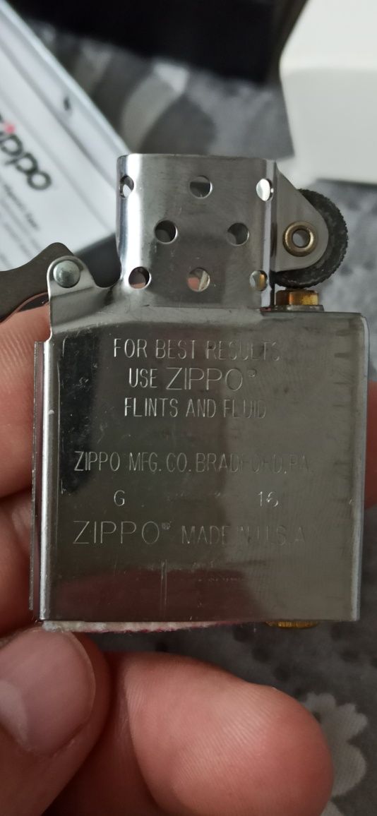 Bricheta Zippo 1935.