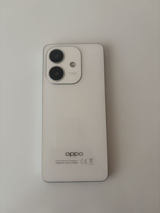 Oppo A3 цвет белый