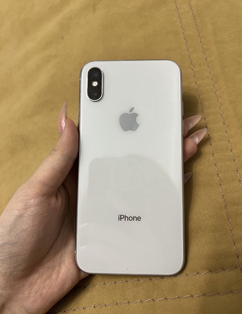 iPhone X С гарантией