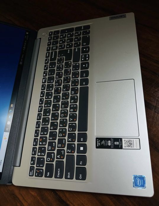 Lenovo 4020 holati yaxshi narxi arzon srochni sotiladi