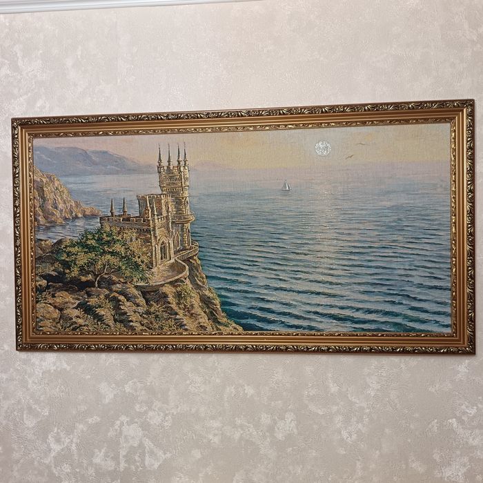 Продам картину "Ласточкино гнездо"