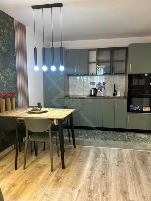 Тристаен апартамент Кършияка  93915