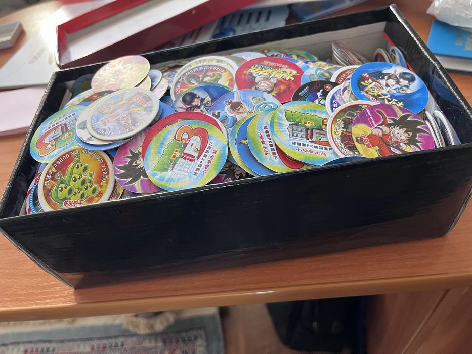 Продам игровые фишки