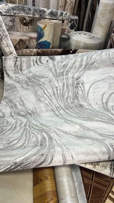 Тип персийски килими и пътеки, с тъкана основа