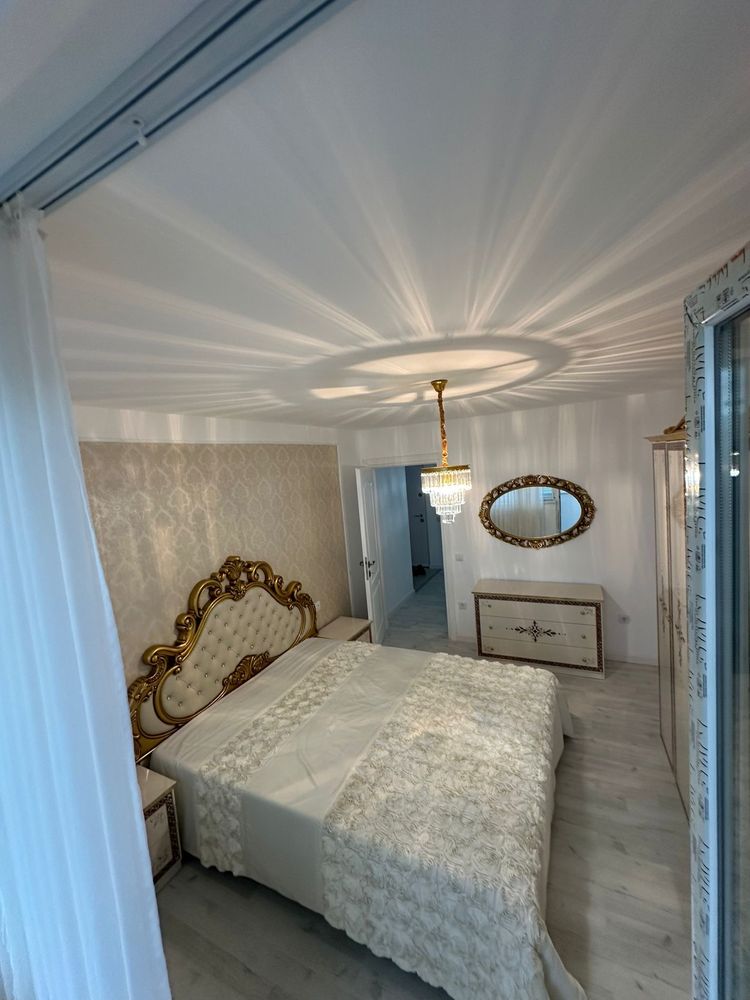 Apartament  decomandat 2 camere de vanzare