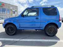 Suzuki Jimny mașină de vânătoare
