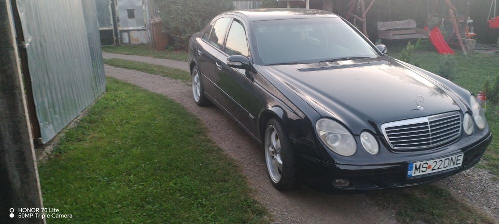 Vand sau schimb Mercedes Eclass W211