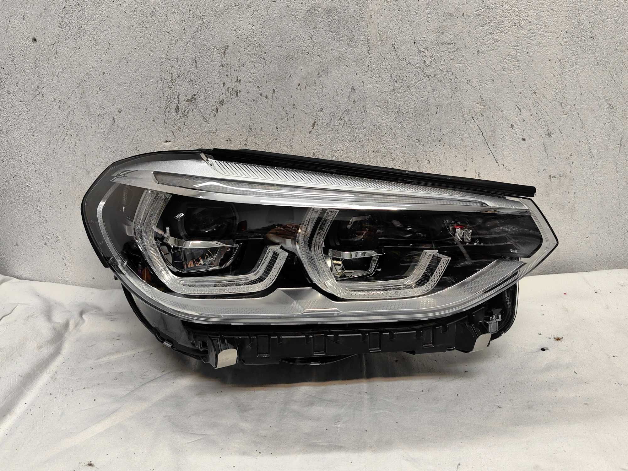 Оригинален фар БМВ Г01  Г02  BMW G01 X3  G02 X4 Adaptive Led