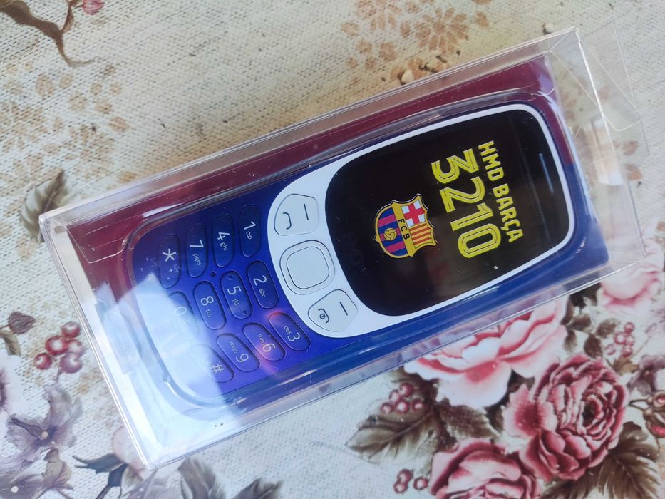 Telefon mobil HMD Barca 3210, 4G