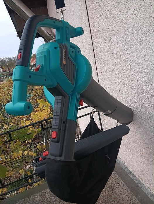 Електрическа метла GARDENA