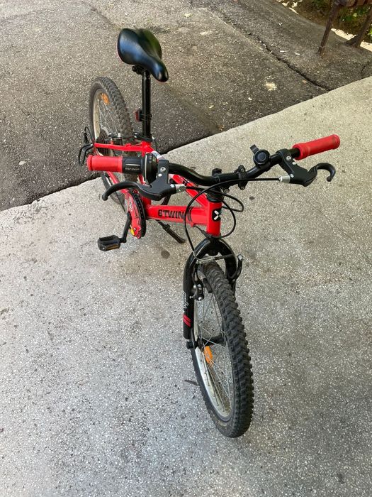 Vând bicicletă copii