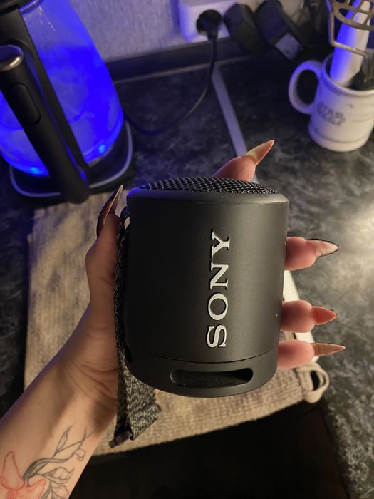 Портативная колонка Sony SRS-XB13 черный