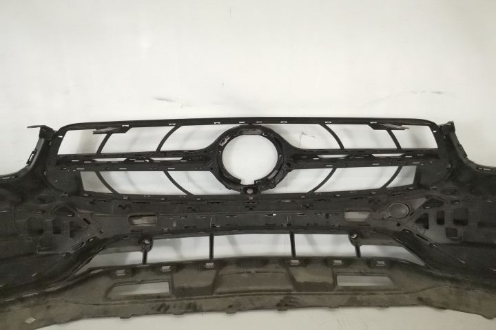 Предна броня Оригинална С Държач За Решетка Орнаменти На Решетката Про