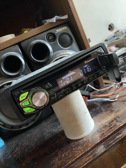 PIONEER deh-1600ubg - 4X50W - USB, CD mp3 плеър за кола сд радио