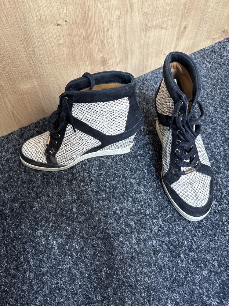Боти Jimmy Choo 37,5 номер
