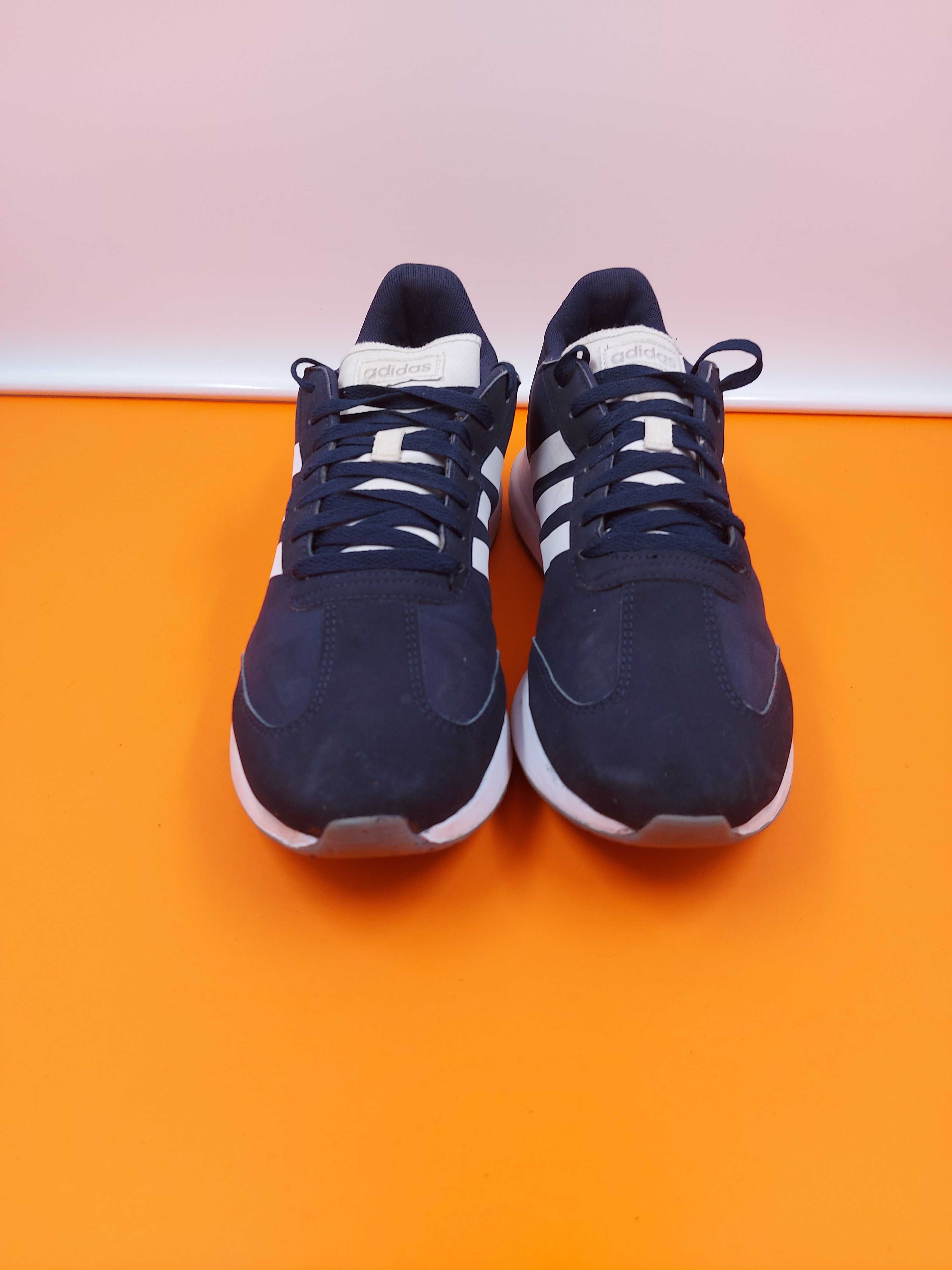 Adidas номер 46 Оригинални мъжки маратонки